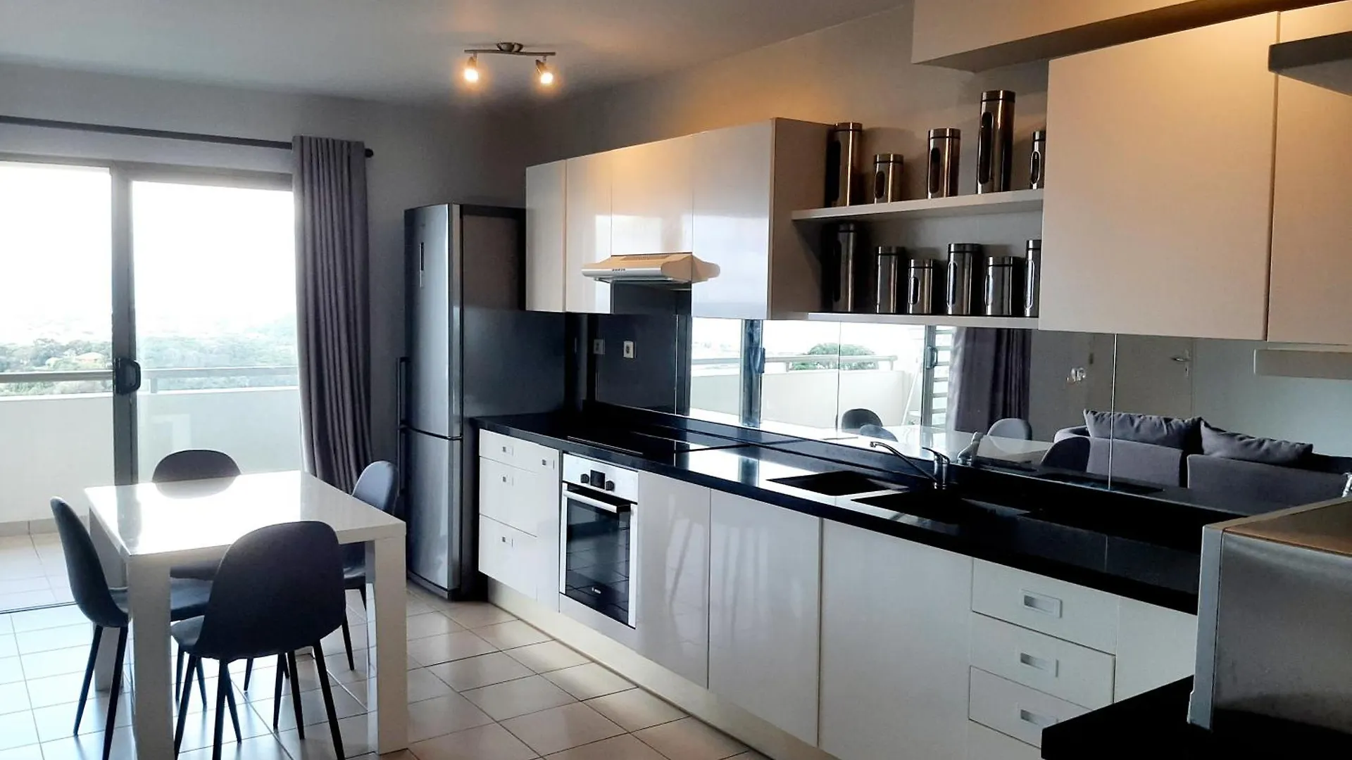 Stay In Tahiti- Bel F3 Moderne Avec Magnifique Vue Panoramique Sur Papeete Papeete  0*, Papeete (Tahiti)